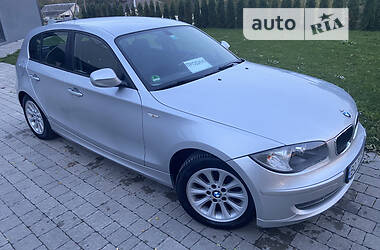 BMW 1 Series  2009