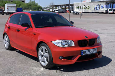 BMW 1 Series  2005