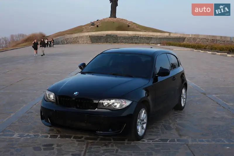 BMW 1 Series 2011