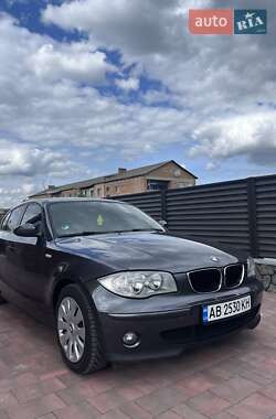 BMW 1 Series  2005