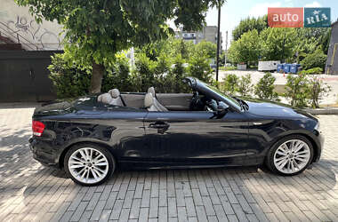 BMW 1 Series  2011