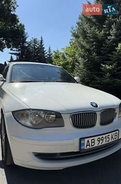 BMW 1 Series  2009
