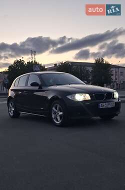 BMW 1 Series  2004