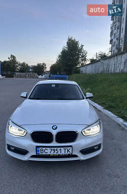 BMW 1 Series  2017