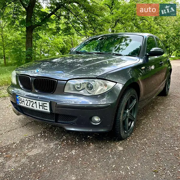 BMW 1 Series 2005