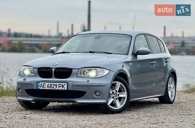 BMW 1 Series  2004