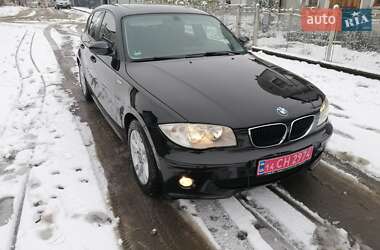 BMW 1 Series  2005