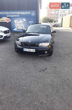 BMW 1 Series  2005