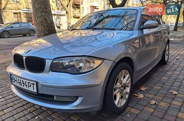 BMW 1 Series  2009