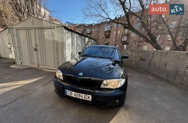 BMW 1 Series  2004
