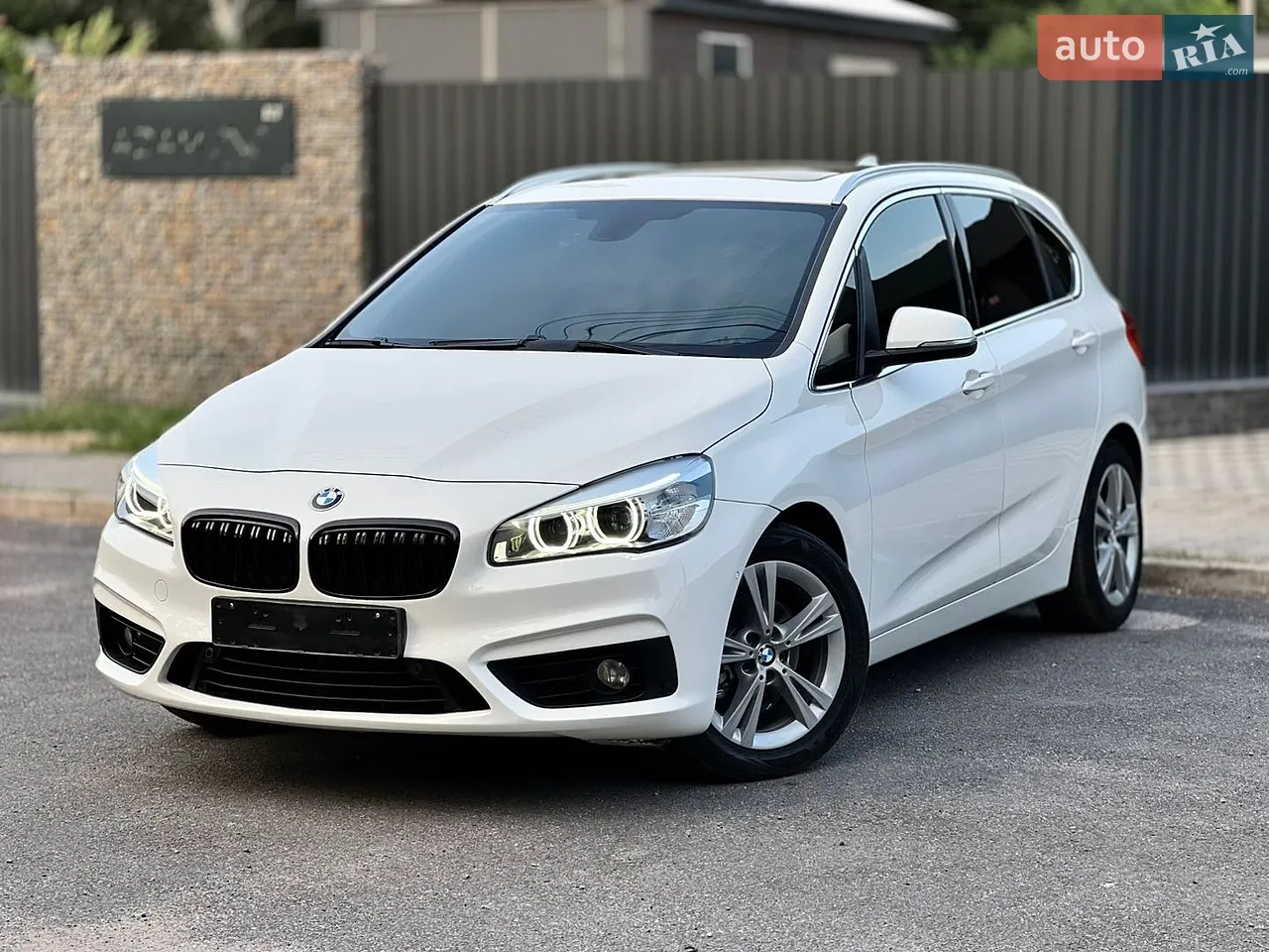 2015 BMW 2er - мініатюра 4