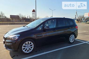 BMW 2 Series Gran Tourer 220i 2016