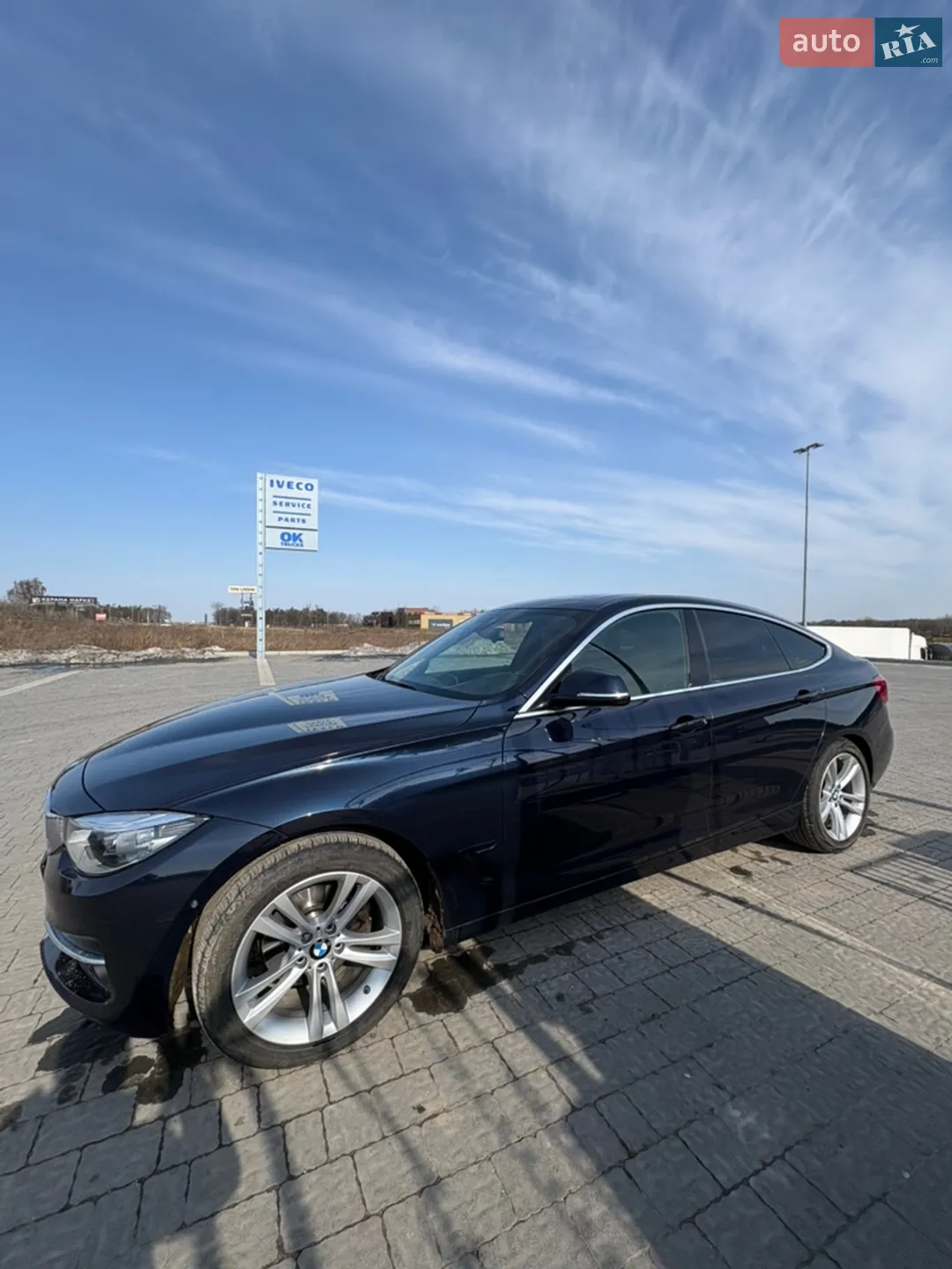 BMW 3 Series GT 2017 VIN WBA8Z9C39HG826820 фото оголошення 8 з 22