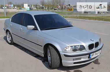 BMW 3 Series   2000