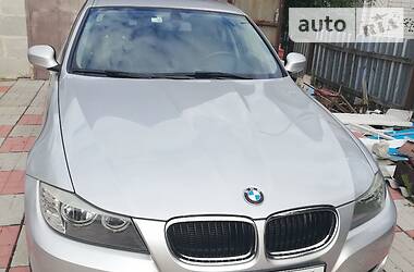 BMW 3 Series  2010