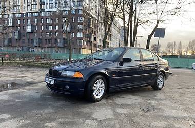 BMW 3 Series  2000