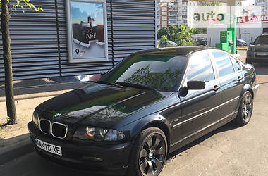 BMW 3 Series i 2000