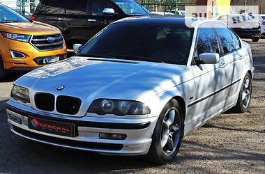 BMW 3 Series   1998