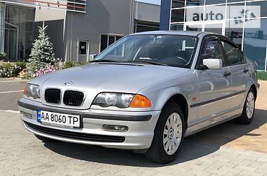 BMW 3 Series  2000