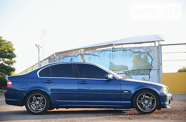 BMW 3 Series BMW 325 XI  2000