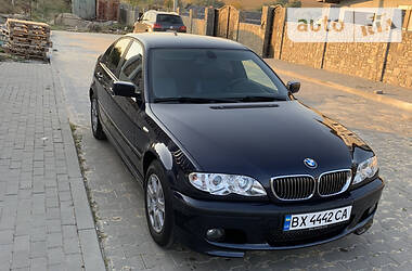 BMW 3 Series  2004