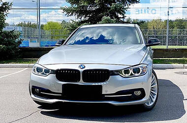 BMW 3 Series X drive luxury  2015