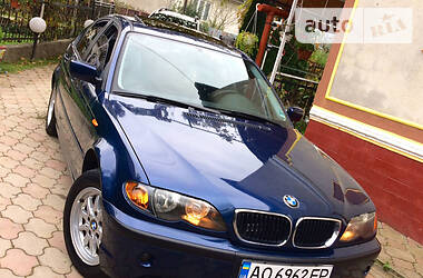 BMW 3 Series  2004