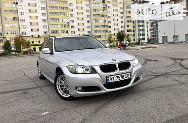 BMW 3 Series E91 2011