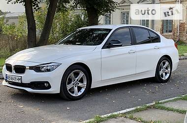 BMW 3 Series  2013