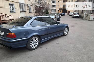 BMW 3 Series Coupe 1993