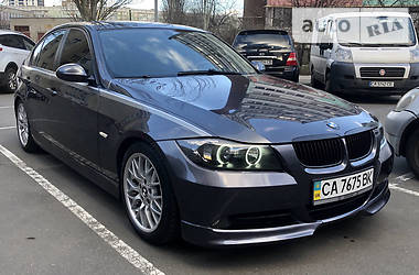 BMW 3 Series  2005