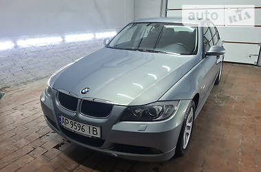 BMW 3 Series  2005