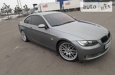 BMW 3 Series  2009