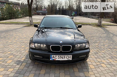 BMW 3 Series  2001