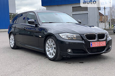 BMW 3 Series E91 2010