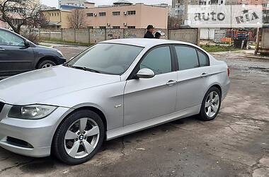 BMW 3 Series  2005