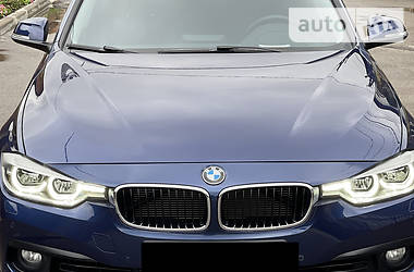 BMW 3 Series  2016