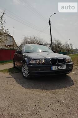 BMW 3 Series  2001