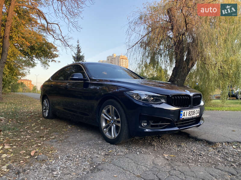 Хетчбек BMW 3 Series