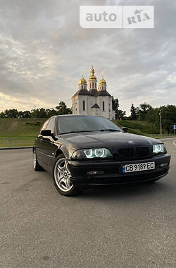 BMW 3 Series  2001