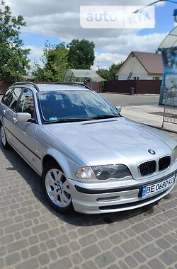 BMW 3 Series  2001