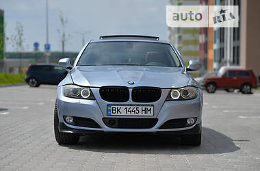 BMW 3 Series  2009