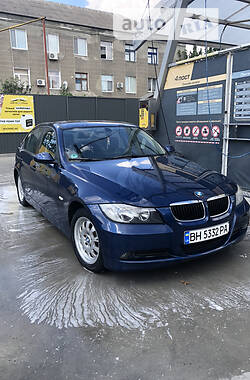 BMW 3 Series  2005