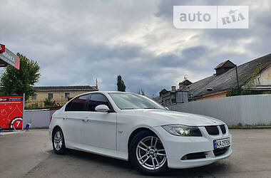 BMW 3 Series  2005