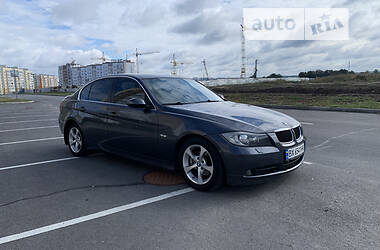 BMW 3 Series  2005