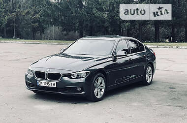 BMW 3 Series  2017