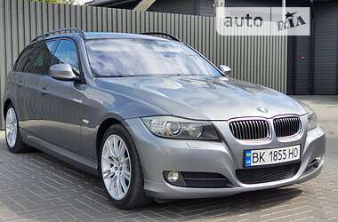 BMW 3 Series  2009