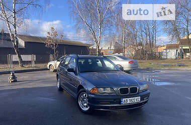 BMW 3 Series  2001