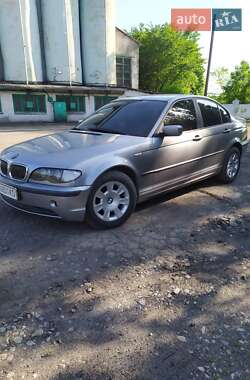 BMW 3 Series  2003