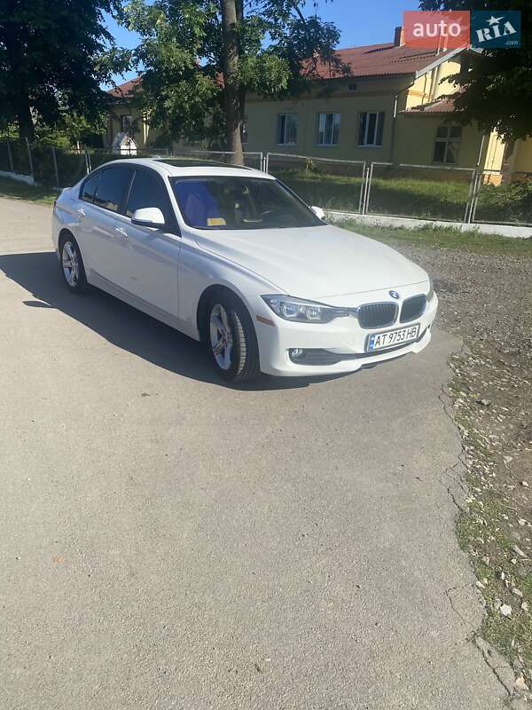 BMW 3 серия 2014 року в Івано-Франківську